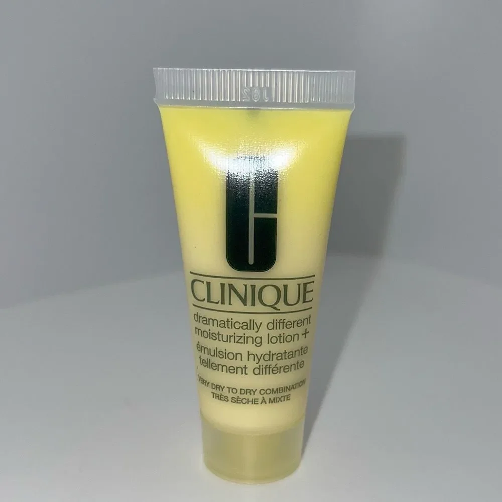 🦋$8 ~ Dramatically Different Moisturizing Gel ~ Clinique